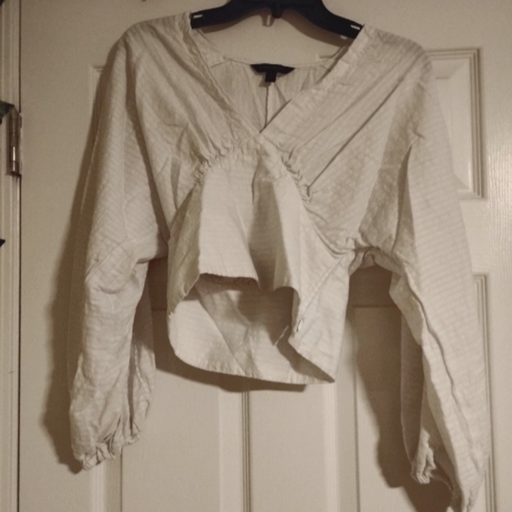 White Banana Republic blouse